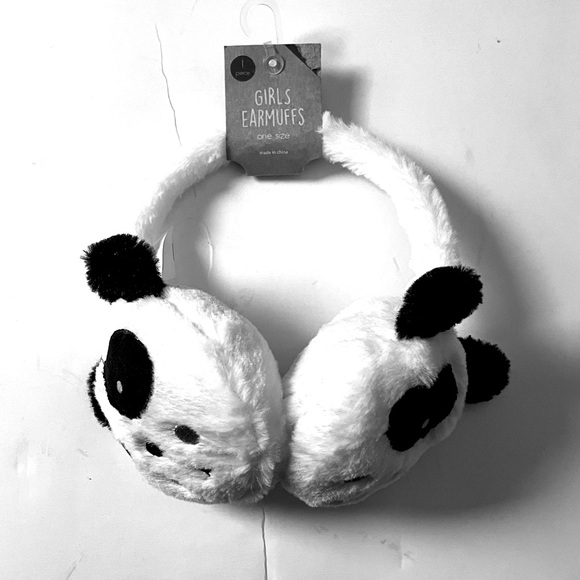 GIRL’s PANDA EARMUFFS, ONE SIZE: VERY CUTE & WARM, PLUS: Black gloves as… - Picture 2 of 5